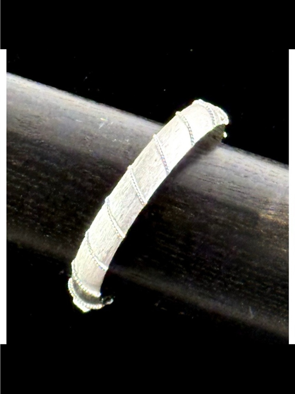 Vintage Trifari Silver-Tone Glam Textured bangle bracelet